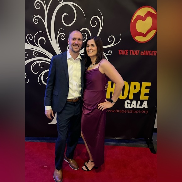 Meet your Posher, Tara - Picture 2 of 3